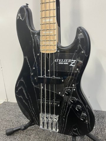 【 B 】3682 ATELIER Z　M#245 CUSTOM　#011924　エレキベース　アトリエ　ソフトケース付き　043948