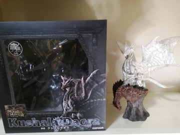 【脱皮】クシャルダオラ　鋼龍　クリエイターズモデル　モンスターハンター
