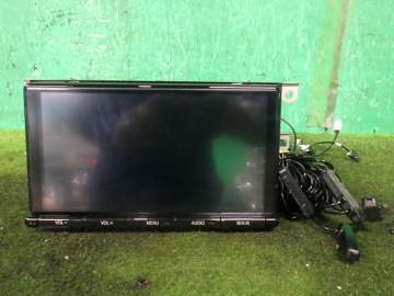 NSZT-Y66T トヨタ純正9インチ SDナビ 180系オーリス等 セキュリティロック