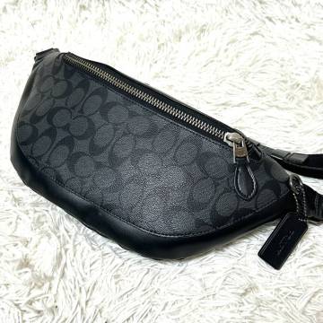 美品 COACH コーチ ワーレン メンズ ボディバッグ ウエストポーチ ウエストバッグ ショルダー レザー 本革 シグネチャー ブラック 黒
