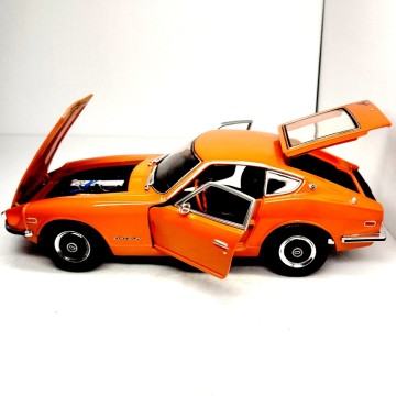1/18 ギミック多数 激レア 再現 日産 Datun フェアレディZ 240Z Nissan fairlady Z car 1970 RoadSignature 昭和 旧車 1円 121046