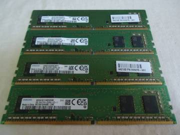 送無 サムスン 8GB 1Rx16 PC4-3200AA-UCO-11 メモリ 計4枚 32GB 現品 綺麗