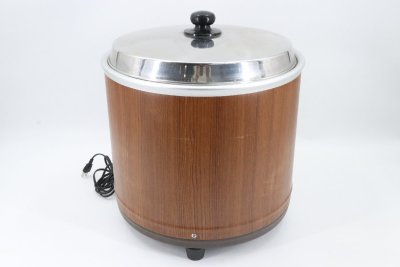 【ト長】エバーホット すしシャリウォーマー NV-25 熱研 業務用 厨房機器 2.5升 4.5L 幅/奥行約38cm&times;高さ約44cm 電気びつ IR936IOS55