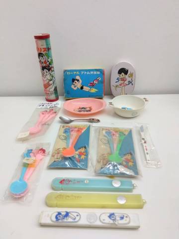 コレクション祭 鉄腕アトム ランチセットおまとめ ランチボックス カトラリー 容器 汚れあり 長期保管品