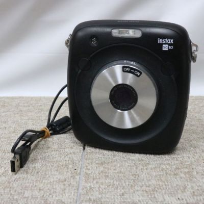usC-054/FUJIFILM/富士フィルム/instax SQ10/デジタルチェキ/ブラック/通電OK/撮影可能/印刷未確認/中古品