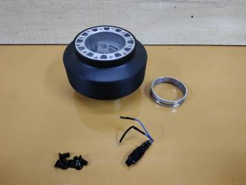 80116 FFJ1 M☆R2 RC2 ★社外ハンドルボス　ステアリングボス ★スバル RC1 同梱不可 R1RJ1RJ2