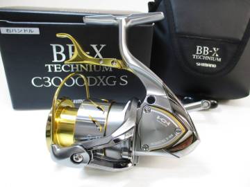 2512M1518 SHIMANO シマノ スピニングリール BB-X TECHNIUM C3000DXG S 箱付 現状品