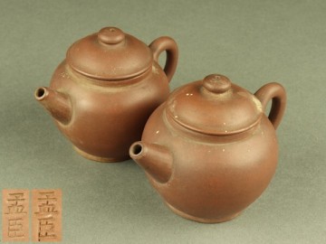 【宇】AC101 唐物 孟臣款 砲口 朱泥急須 一対 単孔口 煎茶道具