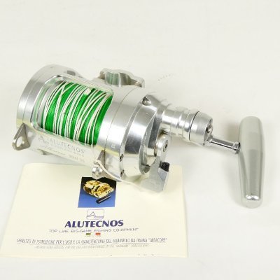 アルテクノス ALTECNOS リール アルバコア 30W 2S 強化ドラッグ パワーグリップ 大物 ビッグゲーム トローリング 中古■AC027s■
