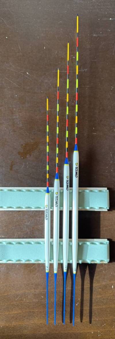 TOMO Ｓ１　４本セット 新品未使用品 へら浮き ヘラブナ釣り　tomo 杉本智也　底釣り