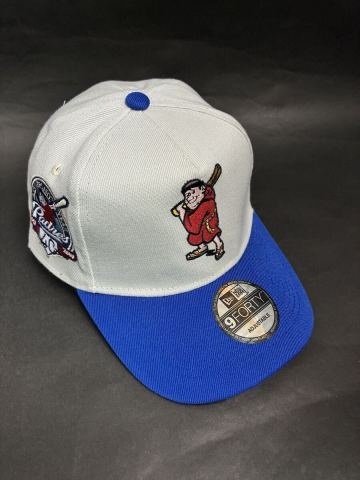 ニューエラ&times;サンディエゴパドレス40周年オフホワイトブルースナップバックキャップ