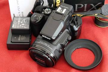 COOLPIX P950　完動美品　元箱,取説,付属品一式,純正予備電池,純正充電器(MH-29)