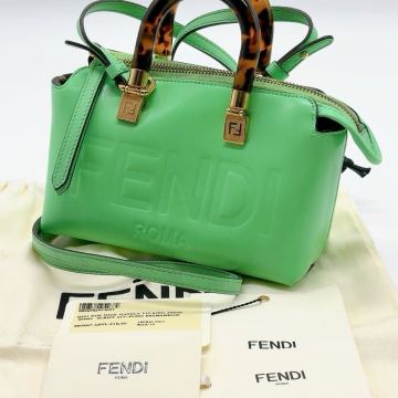 FENDI フェンディ AW23 バイザウェイ ミニ ハンドバッグ レザー 緑 8BS067 ABVL グリーン ショルダーバッグ レディース　レディース