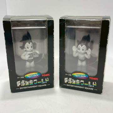■1円~【コレクター放出品】 TOMY 鉄腕アトム フィギュア collectors figure world 手塚治虫ワールド ENTERTAINMENT SQUARE 2点 K162078 