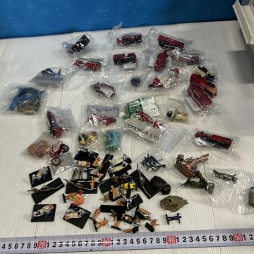 フィギュア1 まとめ売り コレクション セット ガンダム 当時物　昆虫　消防隊　色々セット　大量　ほぼ未開封