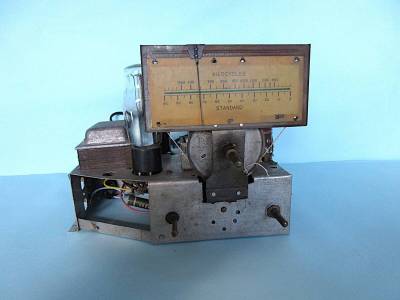 ★真空管ラジオ／並四ラジオ(ジャンク品)部品不足 不動品