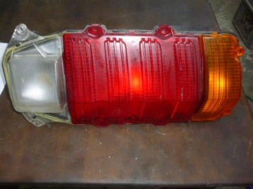 トヨタ　セリカ　リフトバック　ＬＢ　右テールランプ