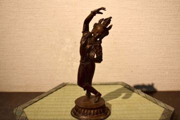 【GE】Y33【コレクター所蔵品】時代 銅チベット仏立像/仏教美術 仏像 佛 置物 銅製 骨董品 時代品 美術品 古美術品 gi