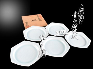 【雲】某名家買取品 人間国宝 塚本快示 快山窯 青白磁 波紋 六角皿 5客 共箱 古美術品(懐石料理道具)Y8023 LTcvbd
