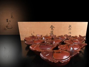 【雲】某老舗旅館買取品 平安 松斎造 鉄砂鯛食籠 10客 共箱 古美術品(向付小鉢喰呂喰篭菓子器蓋物懐石料理道具)BJ1890 LTUgfr ABlkj