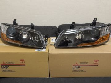 1スタ　ct9a 新品未使用 純正マッドブラックヘッドライト HID ランサーエボリューション 8 MR