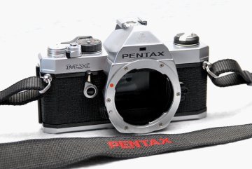 PENTAX ペンタックス 人気の高級一眼レフカメラ MXボディ 希少な作動品 （腐食無し）
