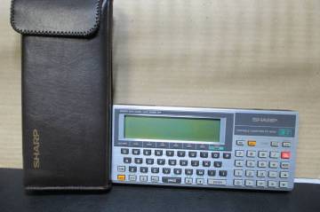 SHARP PC-1600K ポケットコンピュータ 現状 付属品なし ジャンク