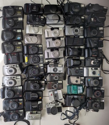 ◇カメラ フィルムカメラ まとめて51台 Canon キャノン/OLYMPUS オリンパス/Nikon ニコン/FUJI/PENTAX ペンタックス/MINOLTA 他 （FH1-10）