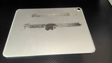 iPad Pro 11インチ 第1世代(2018年式）セルラーモデル シルバー（ジャンク）