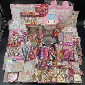 BQ628 サンリオ マイメロディ 京都限定 伏見稲荷 アクリルスティックキーホルダー ほか ご当地 根付 メモ帳 タオル など グッズ まとめて