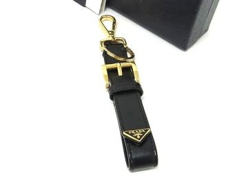 1円 ■美品■ PRADA プラダ レザー キーホルダー キーリング チャーム レディース メンズ ゴールド系&times;ブラック系 FV7950