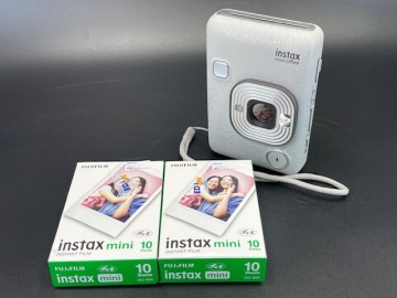 フジフィルム FUJIFILM instax mini Liplay ハイブリッドインスタントカメラ MISTY WHITE 音まで撮れる「音チェキ」USED品