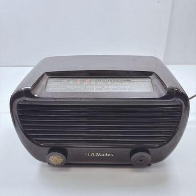 詳細不明　真空管ラジオ RCA Victor ジャンク品　昭和レトロ　当時物　古道具　アンティーク