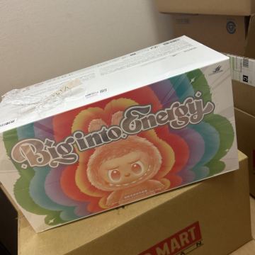 POP MART THE MONSTERS Big into Energy ぬいぐるみ 【1アソート】 シリーズ LABUBU ポップマート ブラインド フィギュア　1円スタート