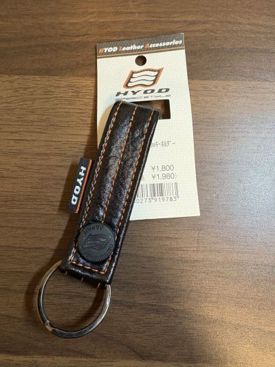 hyod レザー キーホルダー　バイク