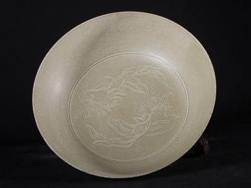 【安】五代 越窯秘色青磁刻花鳳紋盤 共箱 唐瓷 染付 古陶瓷 古美味 中国古美術 古董品 282