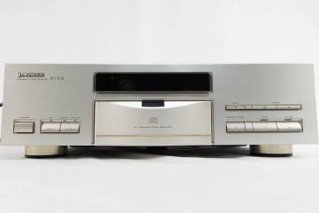 PIONEER CDプレーヤー PD-TO5 CDデッキ