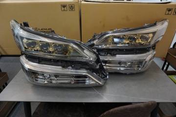 ヴェルファイア ゴールデンアイズ 30系 後期 左右ヘッドランプ ヘッドライト LED ICHIKOH イチコー 打刻 ネ　AGH30 AYH30 GGH30