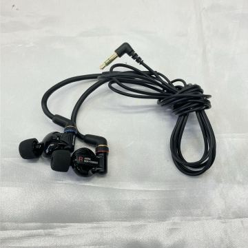 【美品】SONY ソニー MDR-EX800ST イヤホン カナル型 インナーイヤーモニター ブラック 有線 0d