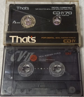 使用済　That&rsquo;ｓ　CDⅣ70メタル、CVⅡハイポジ カセットテープ ２本セット