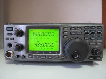 ★ ICOM アイコム IC-910D 144/430/1200Mhz トリプルバンドオールモード ハイパワー機(1200Mhzは10W) オプション搭載機【中古品】★