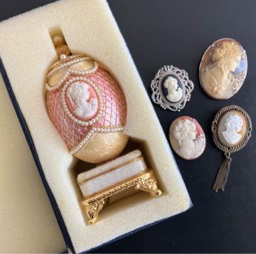 カメオまとめて！CAMEO ブローチ 日本製あり カメオ付小物入れ エッグアート アクセサリー入れ 美品 （オルゴールは鳴りません）★9