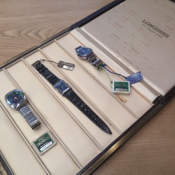 ロンジン LONGINES 時計ケース 収納 純正 メンズ レディース 腕時計 手巻き 自動巻き ハイドロ コンクエスト ビンテージ アンティーク
