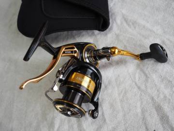 ♪♪超美品　ダイワ　22　トーナメント　ISO 3000XH-LBD　日本製　現行モデル♪♪