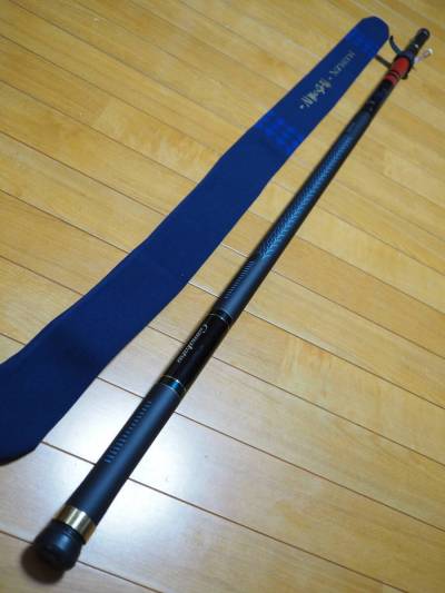 ♪♪美品　がまかつ　がま磯 マルチフレックスたもの柄Ⅳ　500-600　現行モデル　日本製♪♪