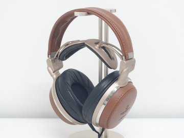 □【希少・良品】audio-technica ATH-L3000 密閉 ダイナミック型 ヘッドフォン 500台限定モデル オーディオテクニカ ケース付■032333001m