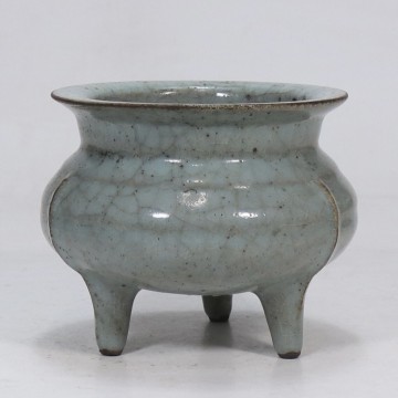 中国古美術 南宋 官窯 青磁 三足 香炉 古美術 唐物 古玩 陶器 茶道具 w8