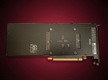 NVIDIA Tesla V100 PCIe 32GB 