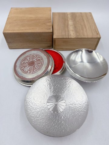 1円 本錫 純錫 錫製 三峰 盃 朱肉 総重量 461.53g （朱肉含む）箱付き 現状品【AF005】