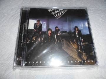 LION / Dangerous Attraction Rock Candy 盤 remaster　9曲収録　ライオン　KAL SWAN DOUG ALDRICH MARK EDWARDS